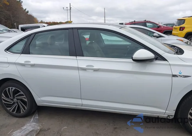 3VWEB7BU3LM031511: 43529067