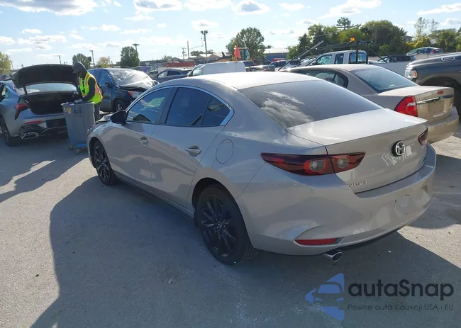 3MZBPABM6SM465325: 43529165