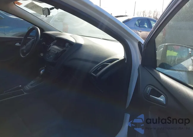 1FADP3K26JL205941: 43529350