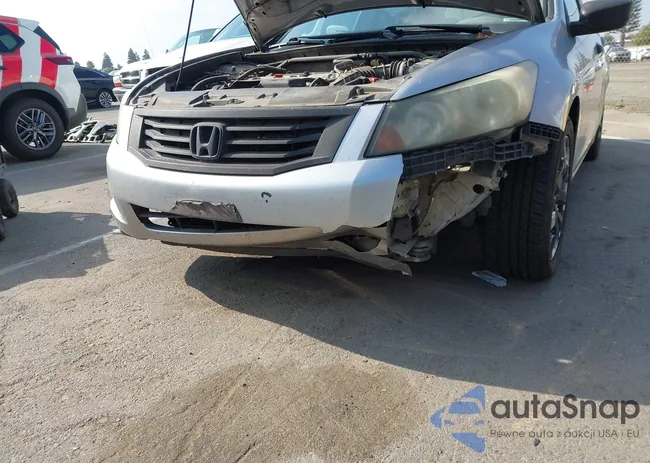 1HGCP2F77AA162519: 43530461