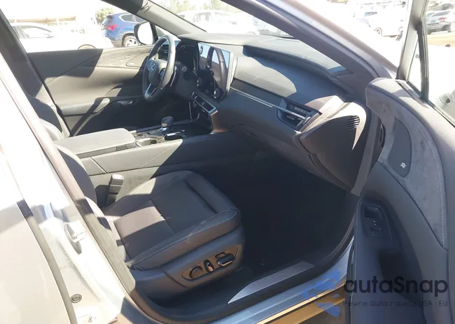 2T2BAMCA3RC056921: 43530590