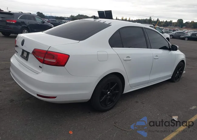 3VWLA7AJ2FM424552: 43530655