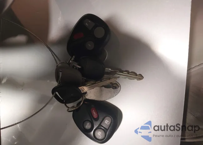 1G6KD54Y25U109816: 43530665