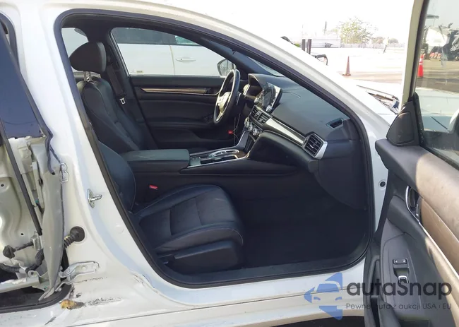 1HGCV2F3XKA001862: 43530741