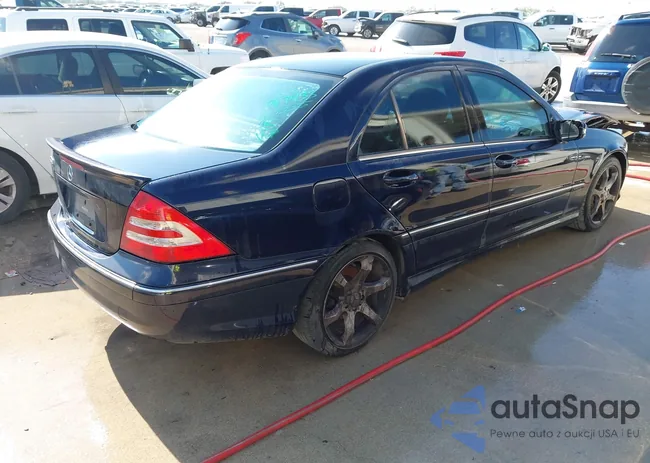 WDBRF52H77F917433: 43530929