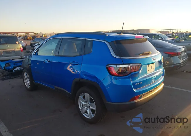 3C4NJDBB1NT215938: 43530172