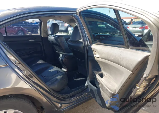 1HGCP2F68CA218347: 43530210