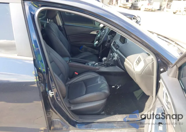 3MZBN1L31JM169252: 43530226