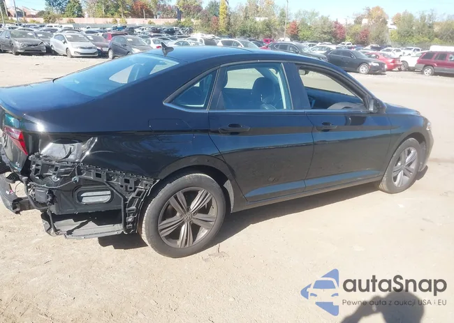 3VW7M7BU2NM012678: 43531893