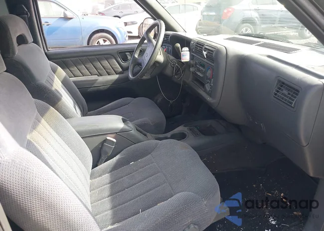 1GNCT18W3S2147687: 43531959