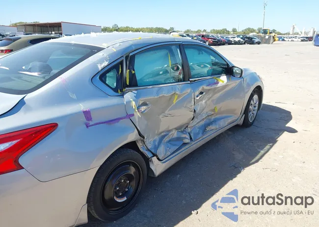 1N4AL3AP2HN333779: 43531171