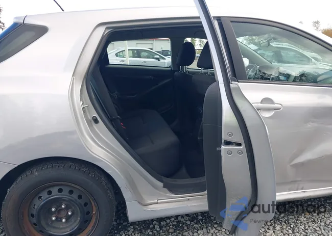 2T1KU4EE2DC058552: 43531177