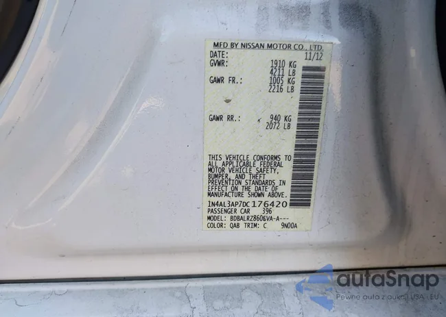 1N4AL3AP7DC176420: 43531352