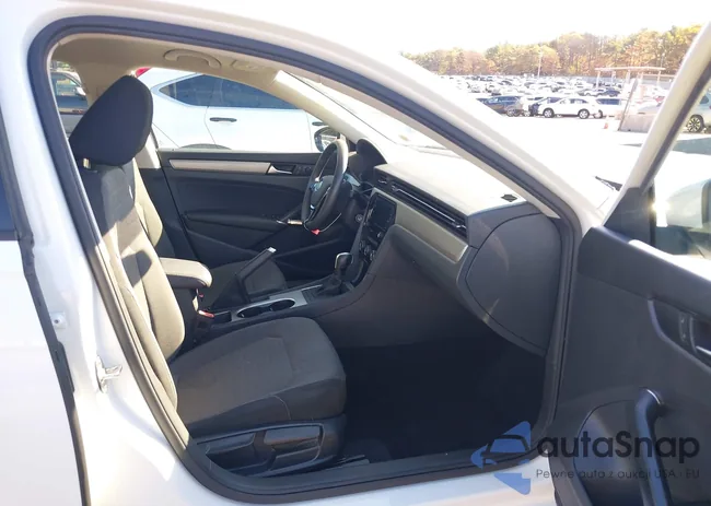 1VWAA7A32LC013299: 43532788