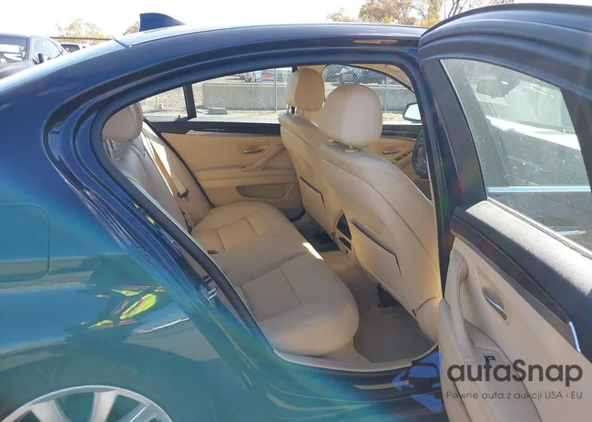 WBA5A7C58FD625974: 43532794