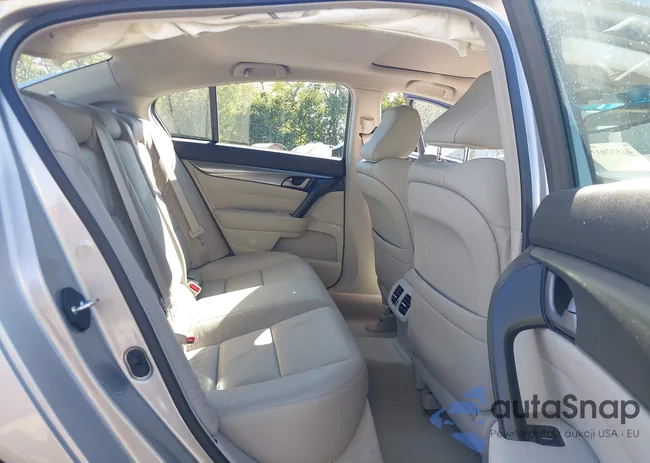 19UUA8F28BA009081: 43532033