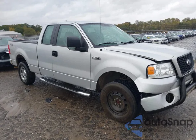 1FTRX14W87FB67432: 43532176