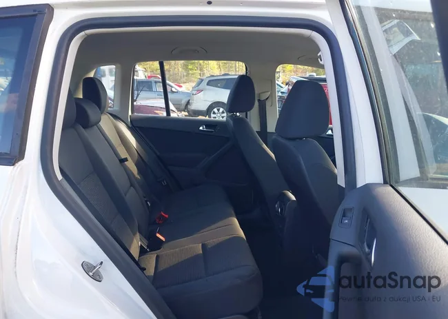 WVGBV7AX5HK051200: 43532304