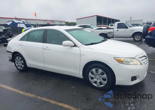 4T1BF3EK8BU712380: 43532342