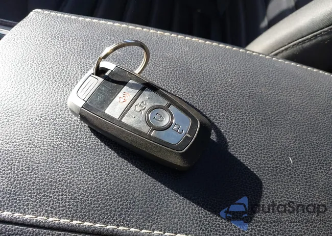 3FA6P0HD7KR128094: 43532364