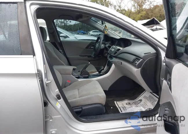 1HGCR2F30DA051113: 43533474