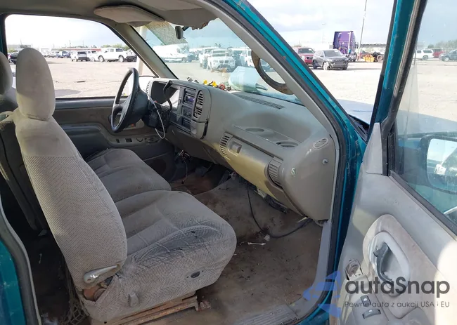 1GCGC29K8SE272288: 43533485