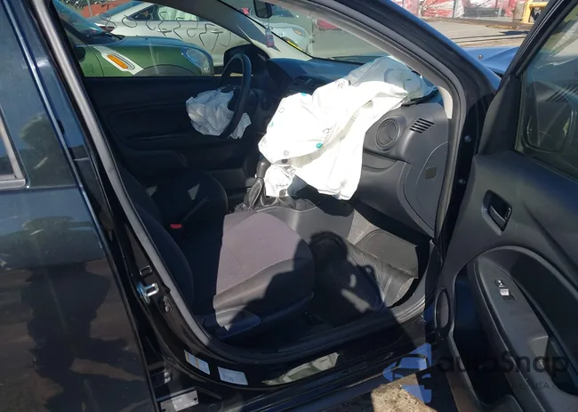 ML32A3HJ4JH015028: 43533508