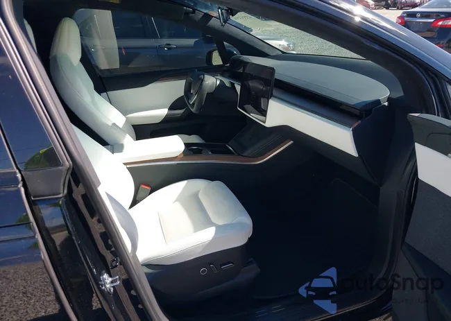 7SAXCDE51PF370132: 43533532