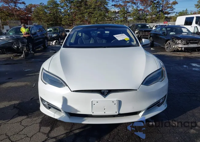 5YJSA1E29JF257229: 43533555