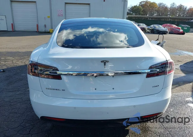 5YJSA1E29JF257229: 43533555