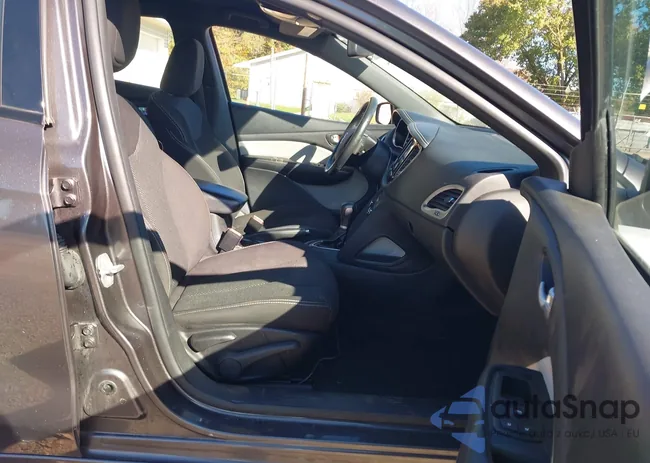 1C3CDFBBXFD237460: 43533608