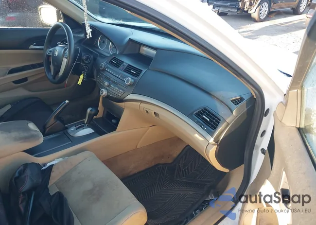 1HGCP2F43CA234468: 43533906