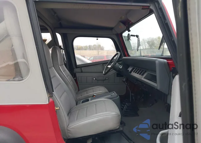 2BCCV81J3JB543414: 43533946