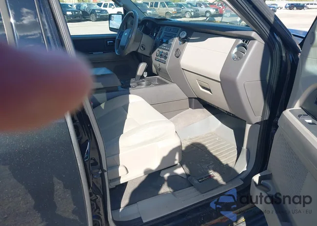 1FMJU1J53CEF65984: 43532979