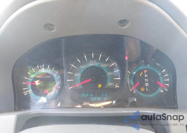 3FAHP0JA8AR177117: 43532995