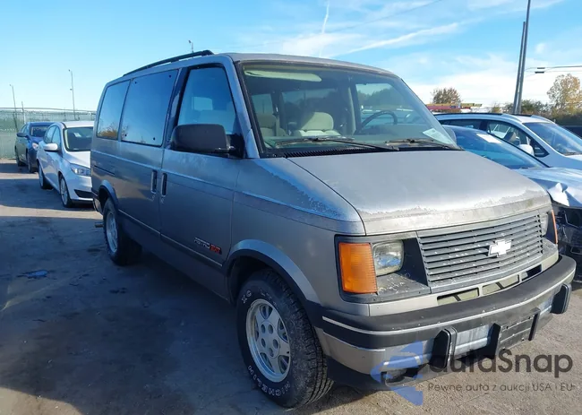 1GNDM19W0RB148175: 43533218