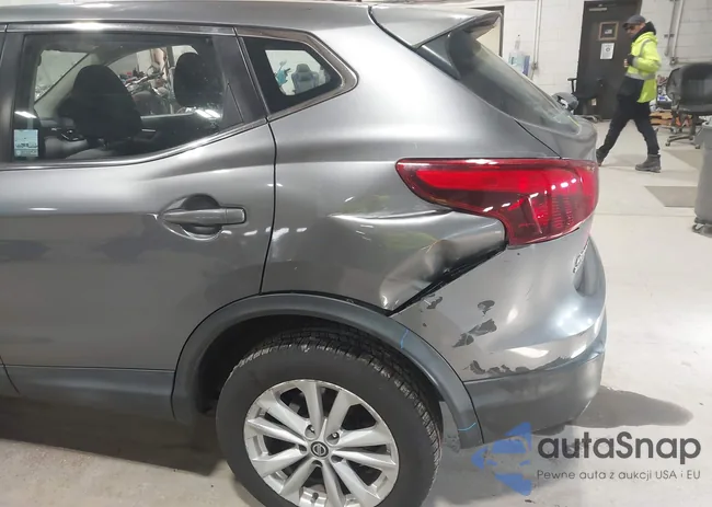 JN1BJ1CR7KW624631: 43533332