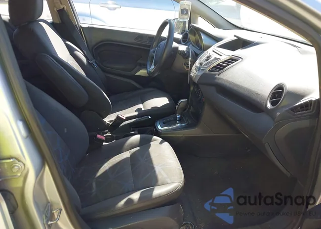 3FADP4FJ1CM103567: 43534438