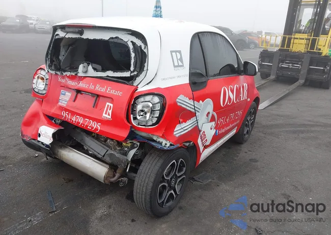 WMEFJ5DAXGK052484: 43534124