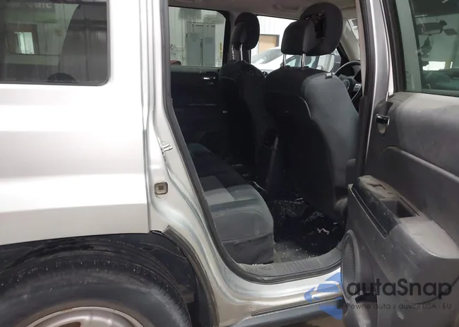 1C4NJPBA5ED534497: 43535380