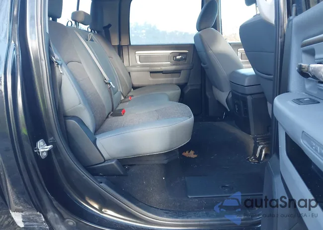 1C6RR7LT5JS172436: 43535422