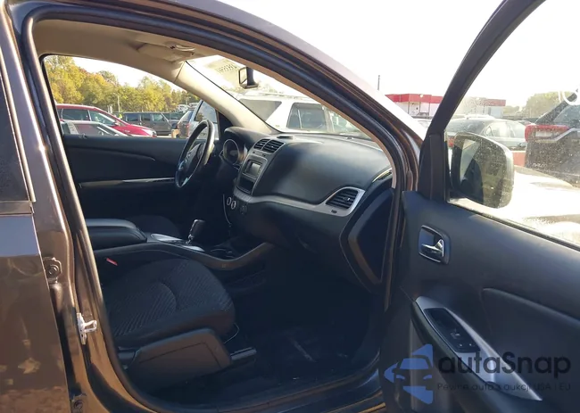 3C4PDCAB0GT151700: 43535561