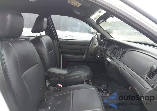 2FAHP71V89X104158: 43535781