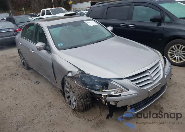 KMHGC4DE2BU114026: 43535812