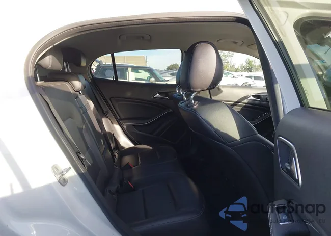 WDCTG4GB6FJ131602: 43535019