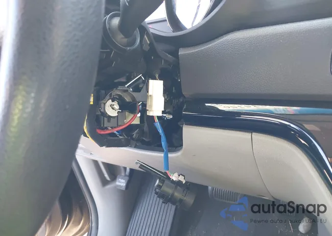 KNDMB5C1XG6143333: 43535356