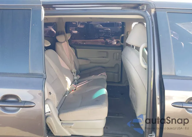 KNDMB5C1XG6143333: 43535356