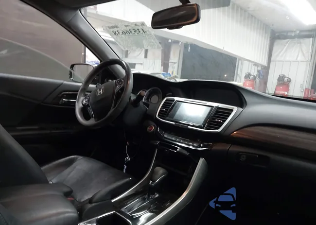 1HGCR2F84GA091582: 43536638