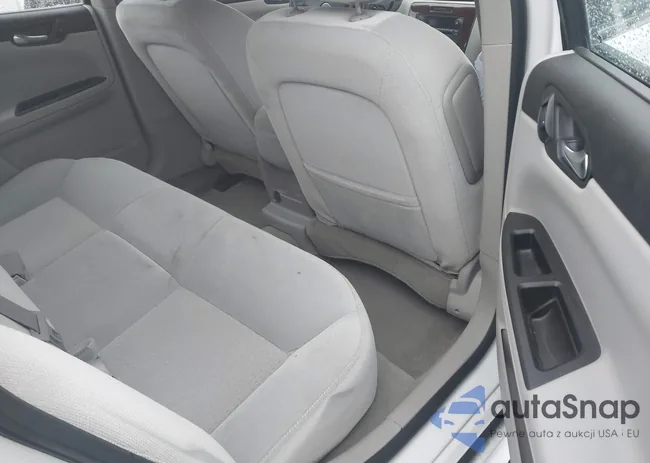 2G1WB5EK5B1327926: 43536645