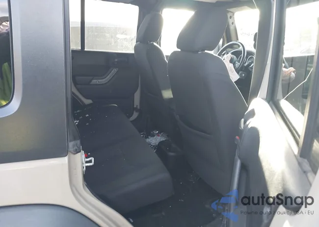 1C4BJWDGXHL745803: 43536924